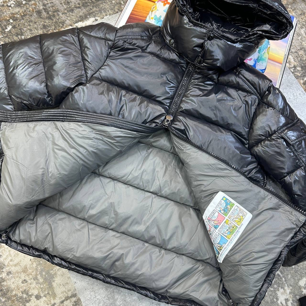 Moncler maya