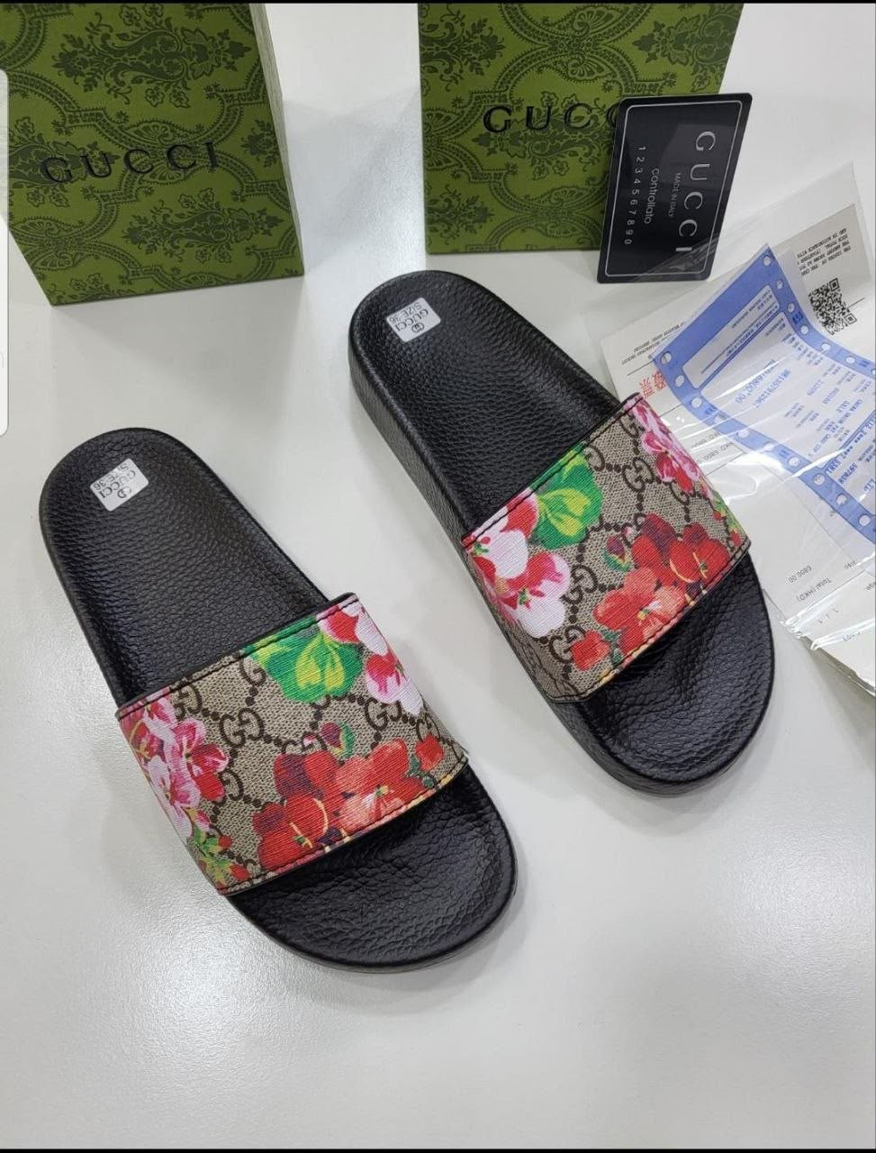 Gucci sliders