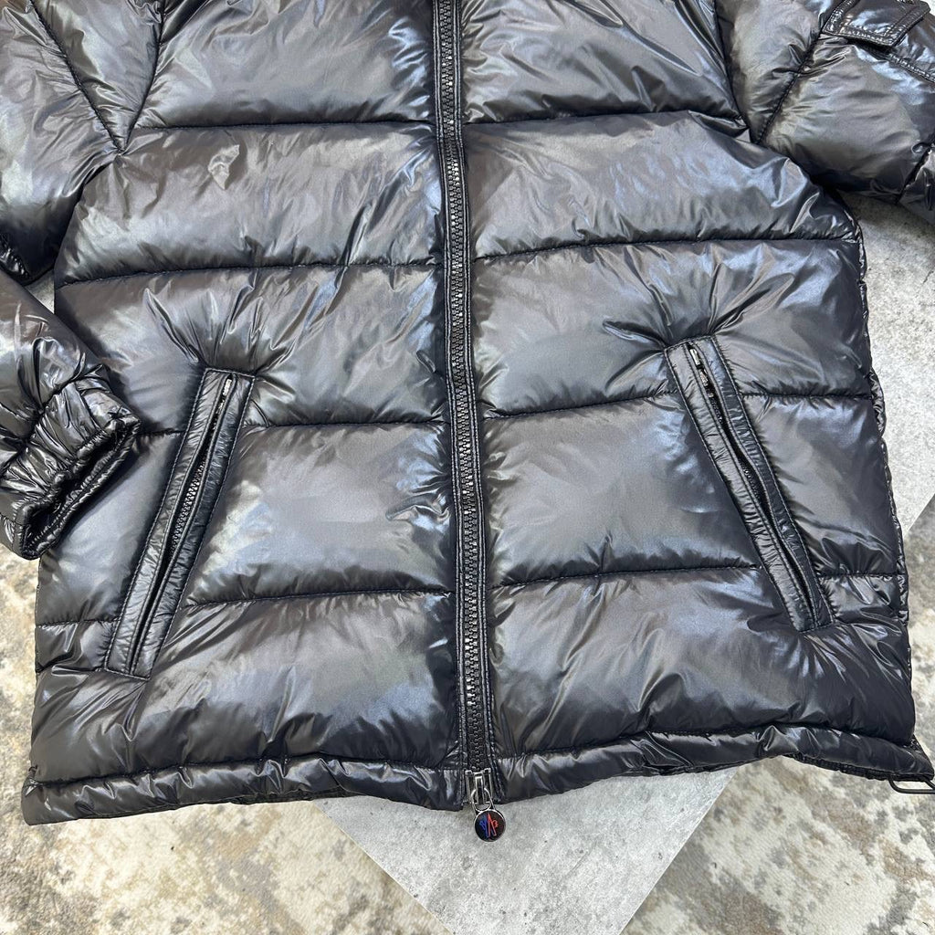 Moncler maya